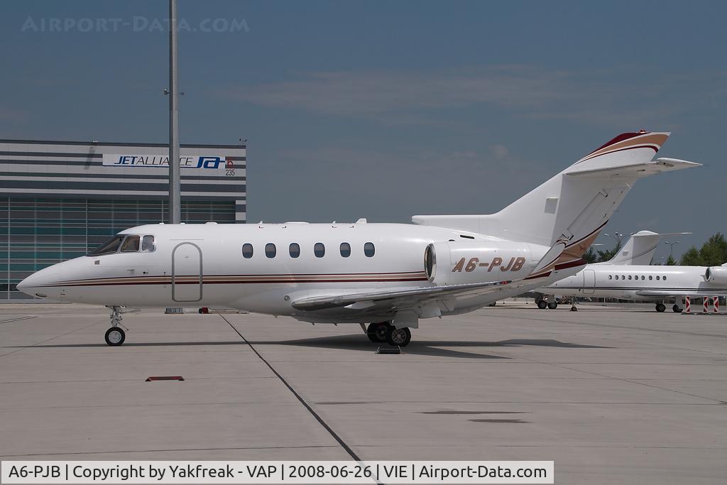 A6-PJB, 2007 Hawker Beechcraft 900XP C/N HA-0003, Bae 125