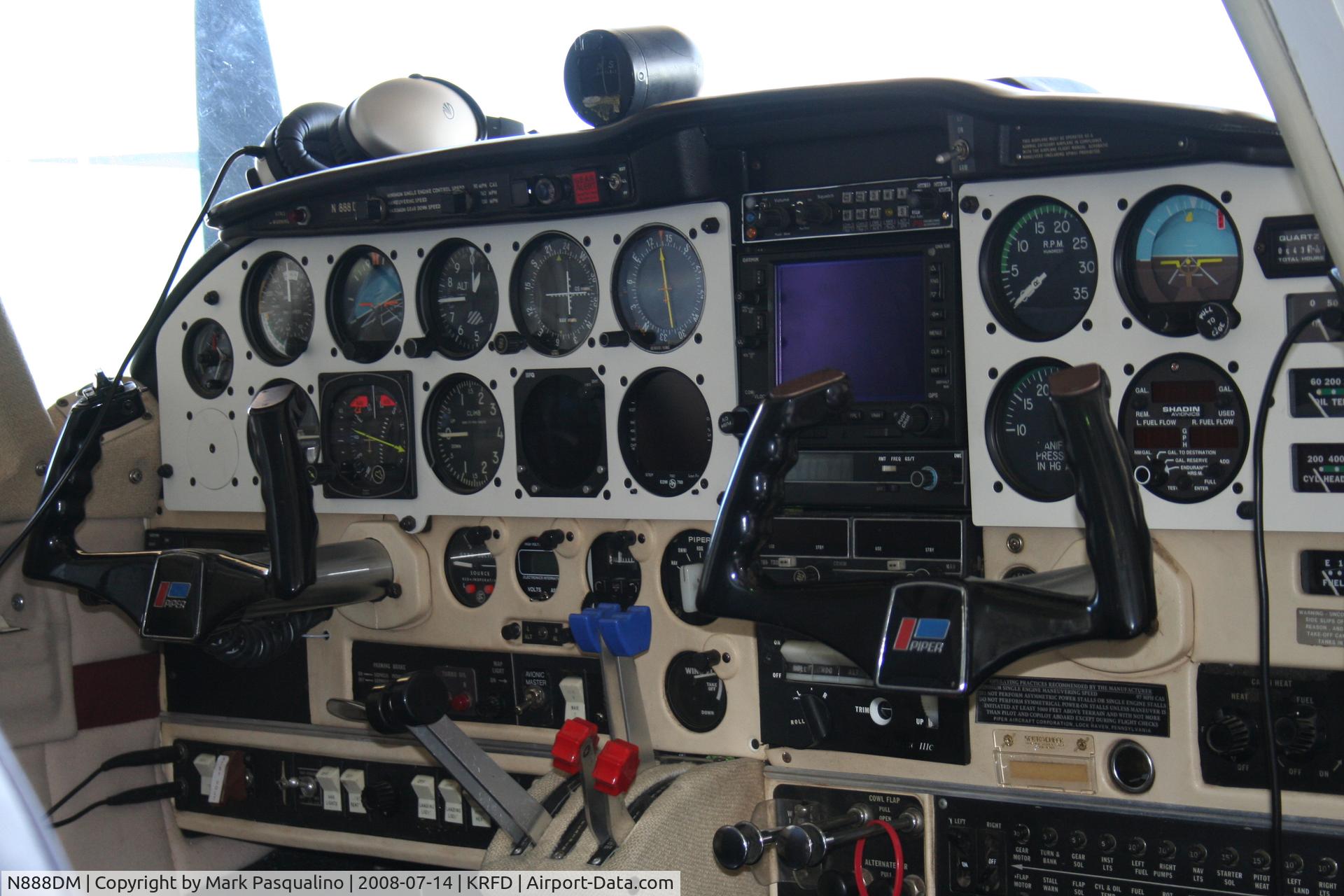 N888DM, 1969 Piper PA-30 Twin Comanche C/N 30-1833, Piper PA-30