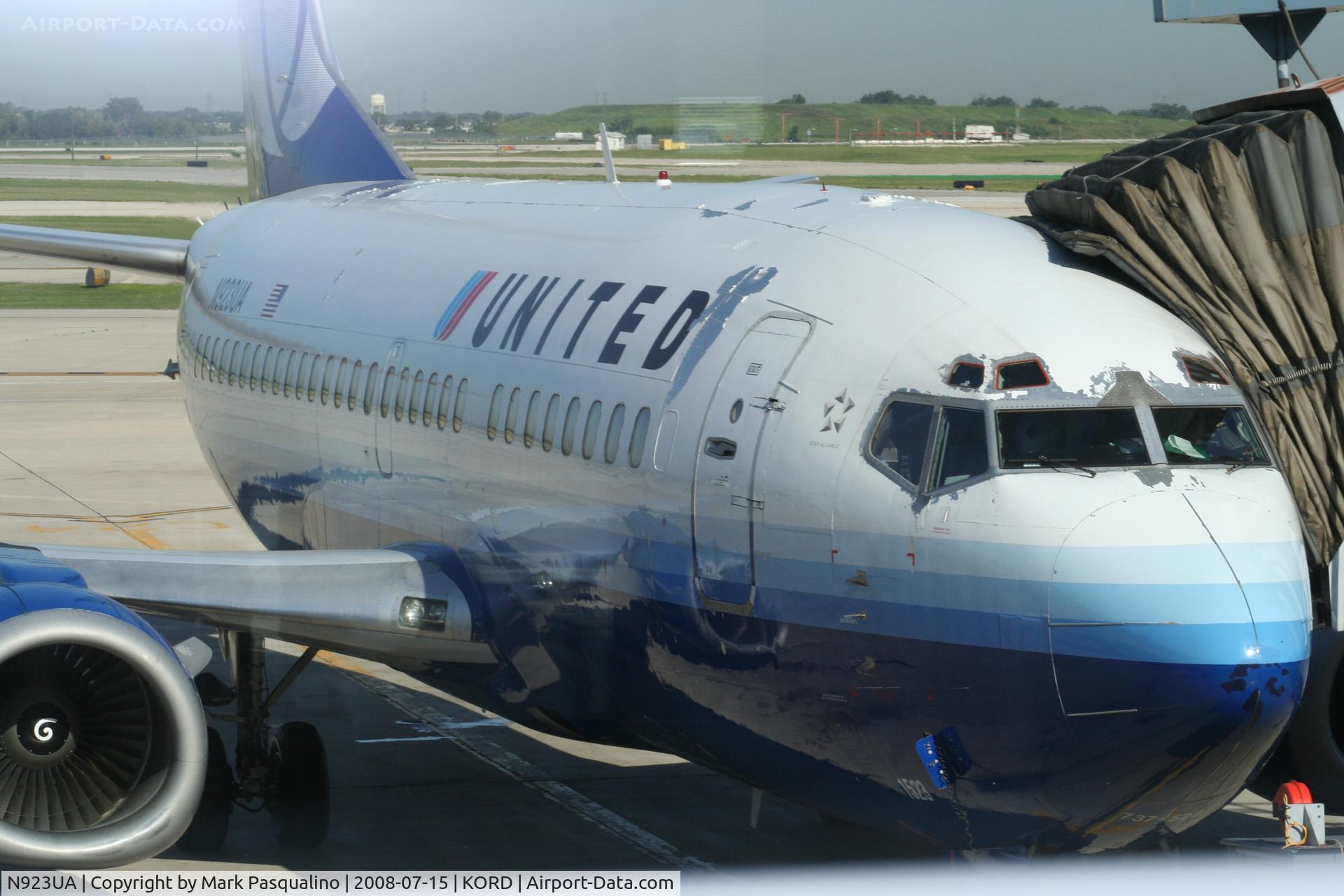 N923UA, 1992 Boeing 737-522 C/N 26643, Boeing 737-500