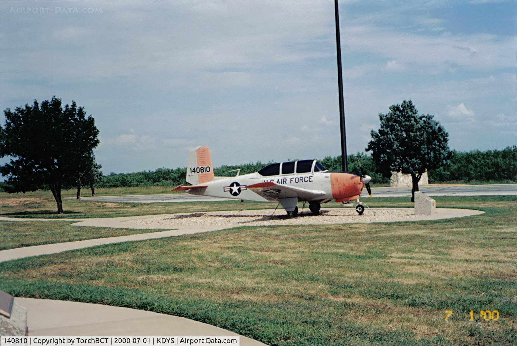 140810, Beech T-34B Mentor C/N BG-144, Worn Mentor @ Dyess Air Park