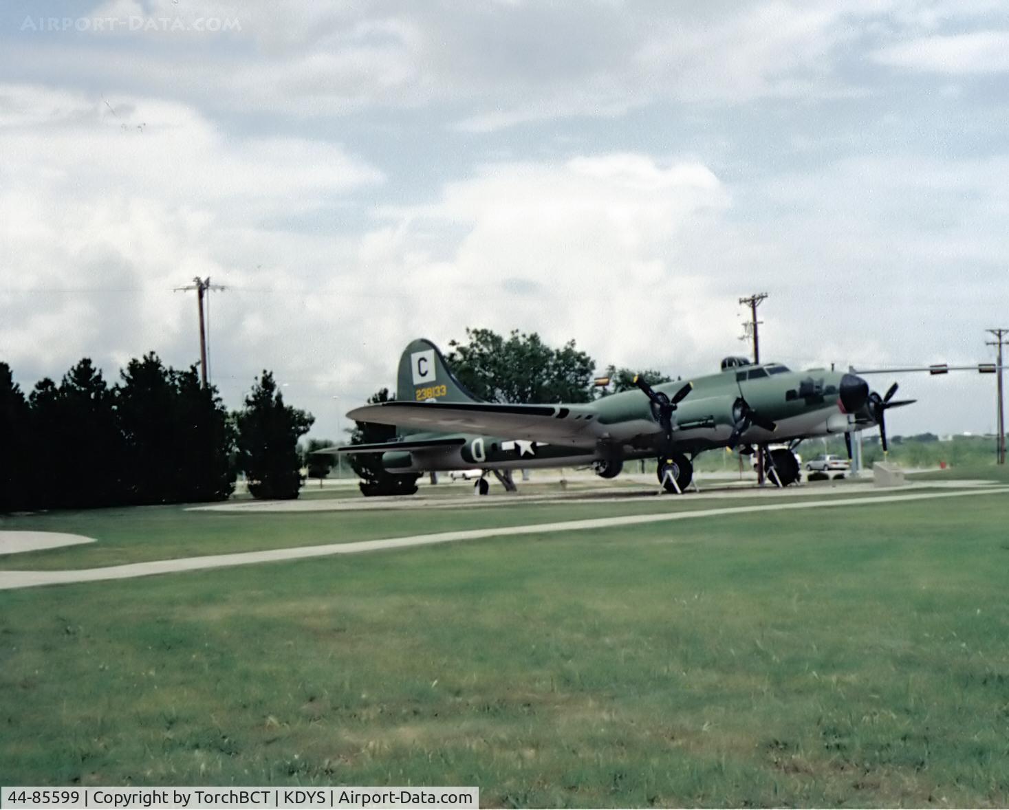 44-85599, Boeing B-17G Flying Fortress C/N 8508, B-17G converted to DB-17P drone director, displayed as 42-38133