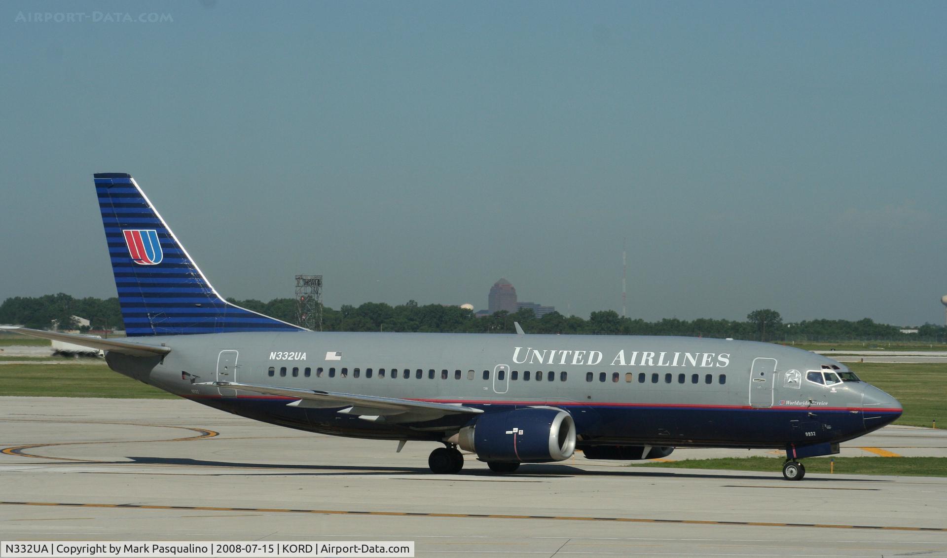 N332UA, 1988 Boeing 737-322 C/N 24193, Boeing 737-300