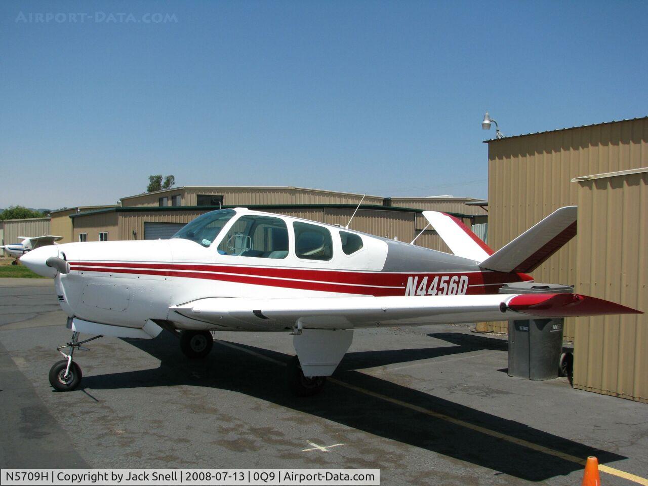 N5709H, 1949 Piper PA-16 Clipper C/N 16-320, Taken at the Sonoma Skypark's Airport