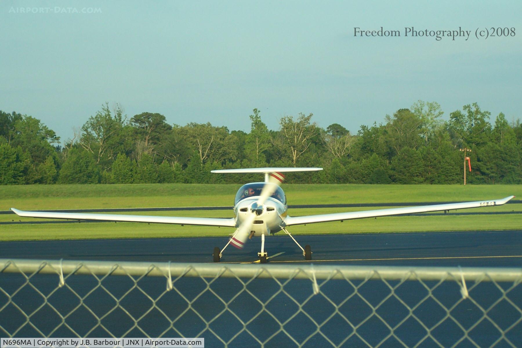 N696MA, 2004 Diamond DA-20-C1 C/N C0296, N/A