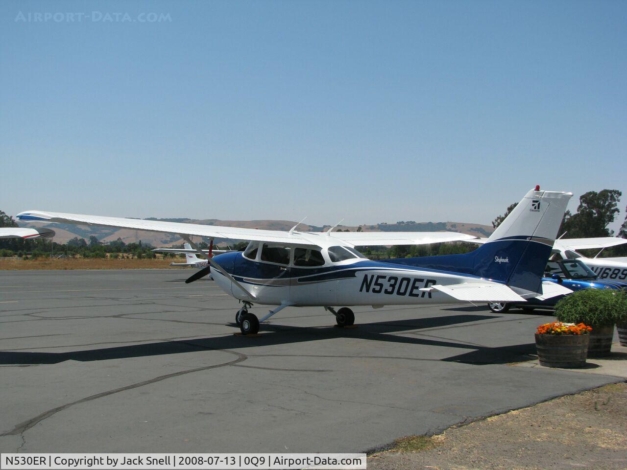 N530ER, 2002 Cessna 172S C/N 172S9113, Taken at the Sonoma Skypark's Airport