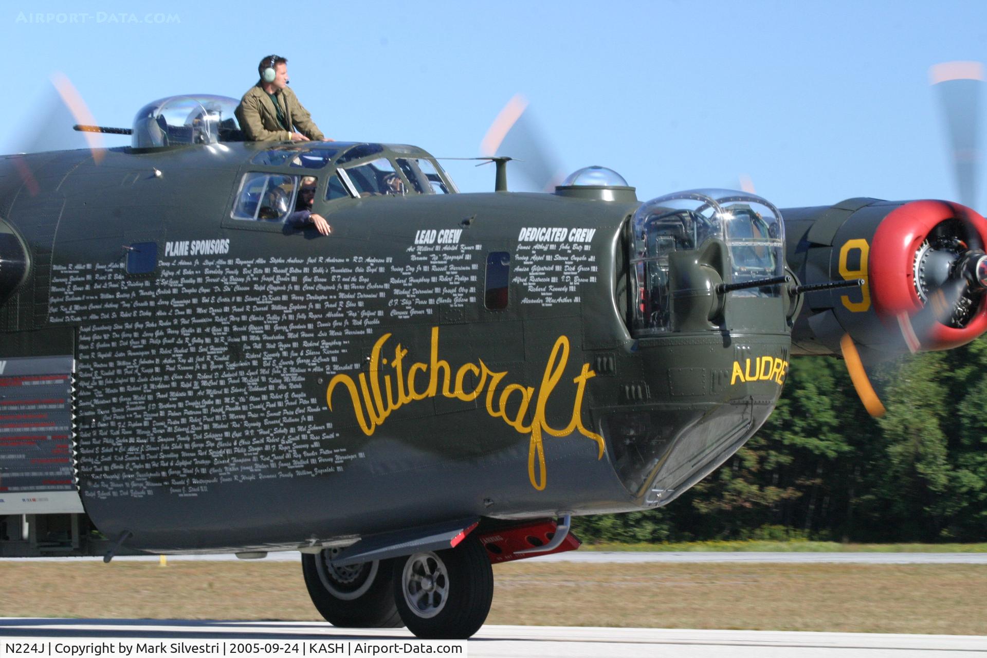 N224J, 1944 Consolidated B-24J-85-CF Liberator C/N 1347 (44-44052), DWC 2005
