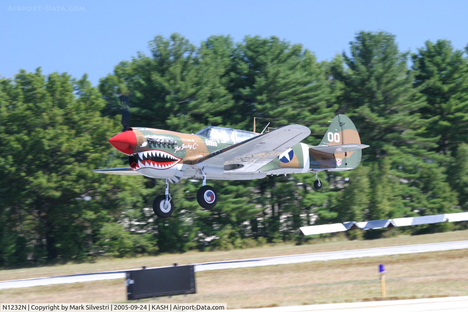 N1232N, 1943 Curtiss P-40N Warhawk C/N 27483, DWC 2005
