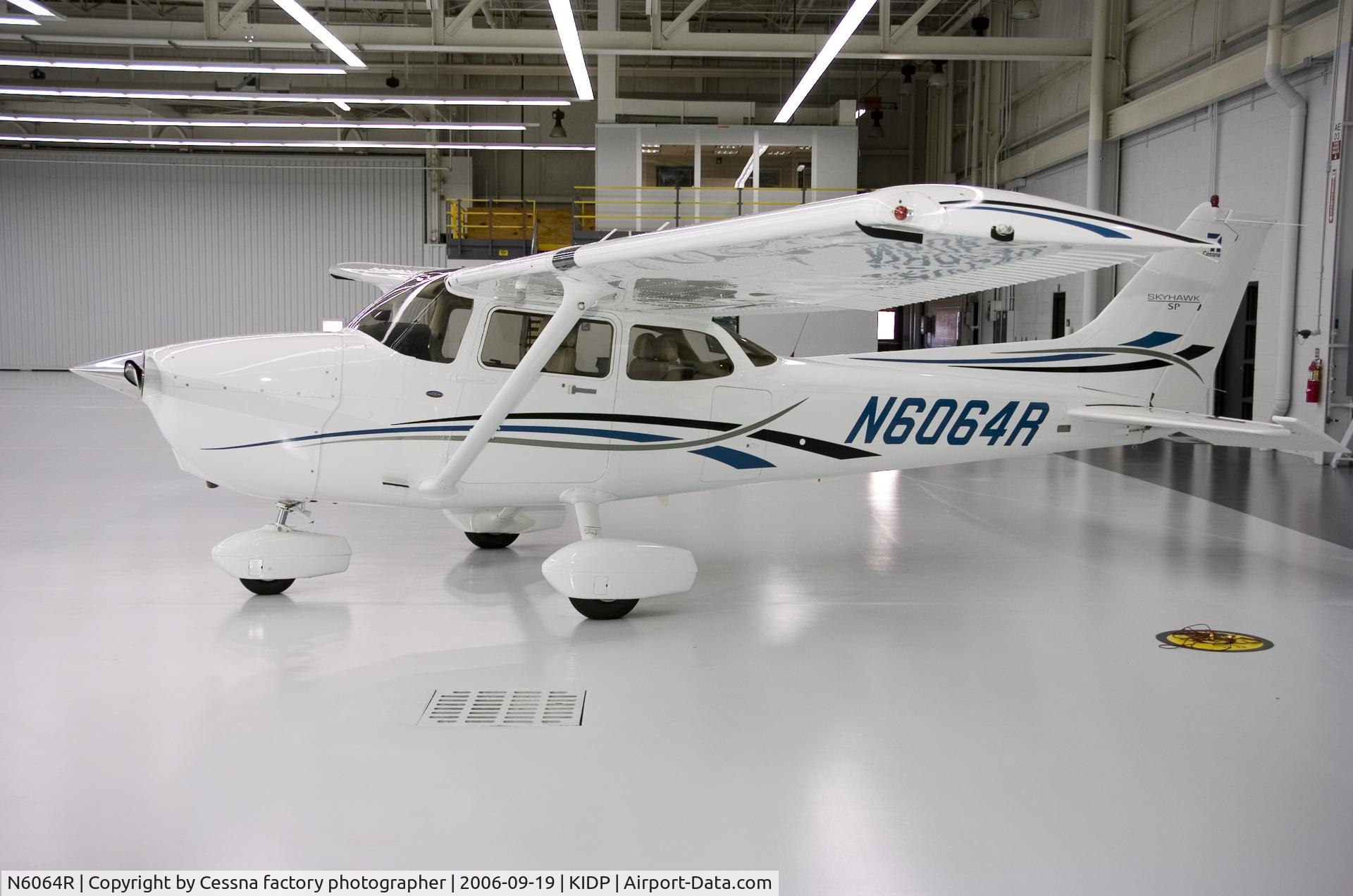 N6064R, 2006 Cessna 172S C/N 172S10246, 64R delivered new at Cessna Plant Independence, KS