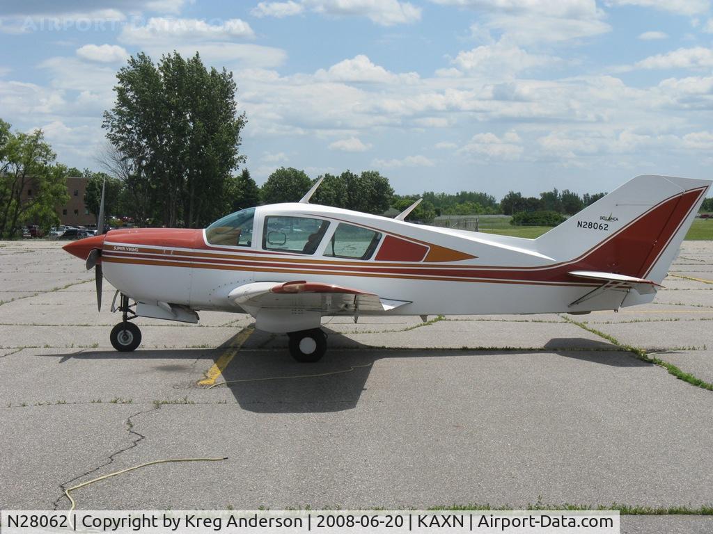 N28062, 1978 Bellanca 17-30A Viking C/N 79-30906, Being worked on a Weber's Aero Repair