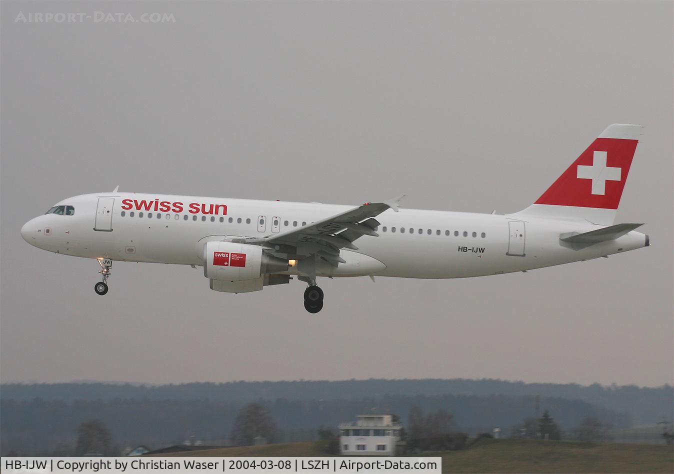 HB-IJW, 2003 Airbus A320-214 C/N 2134, Swiss Sun