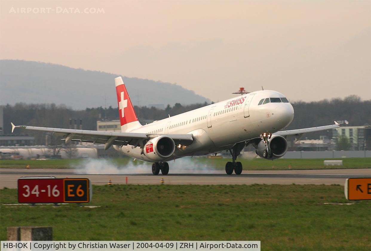 HB-IOK, 1999 Airbus A321-111 C/N 987, Swiss
