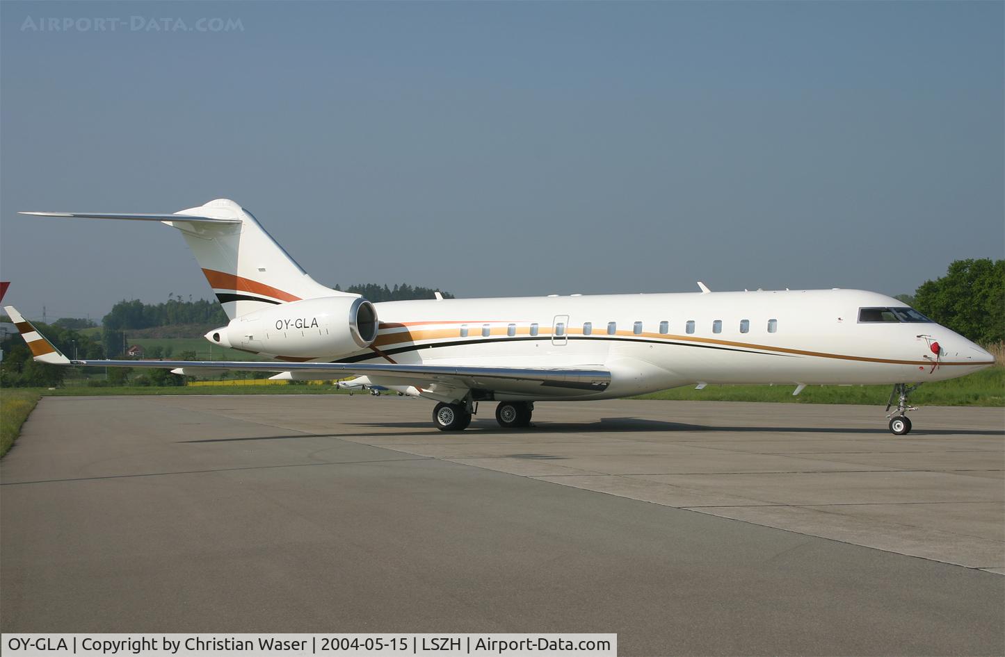 OY-GLA, 2001 Bombardier BD-700-1A10 Global Express C/N 9094, untitled