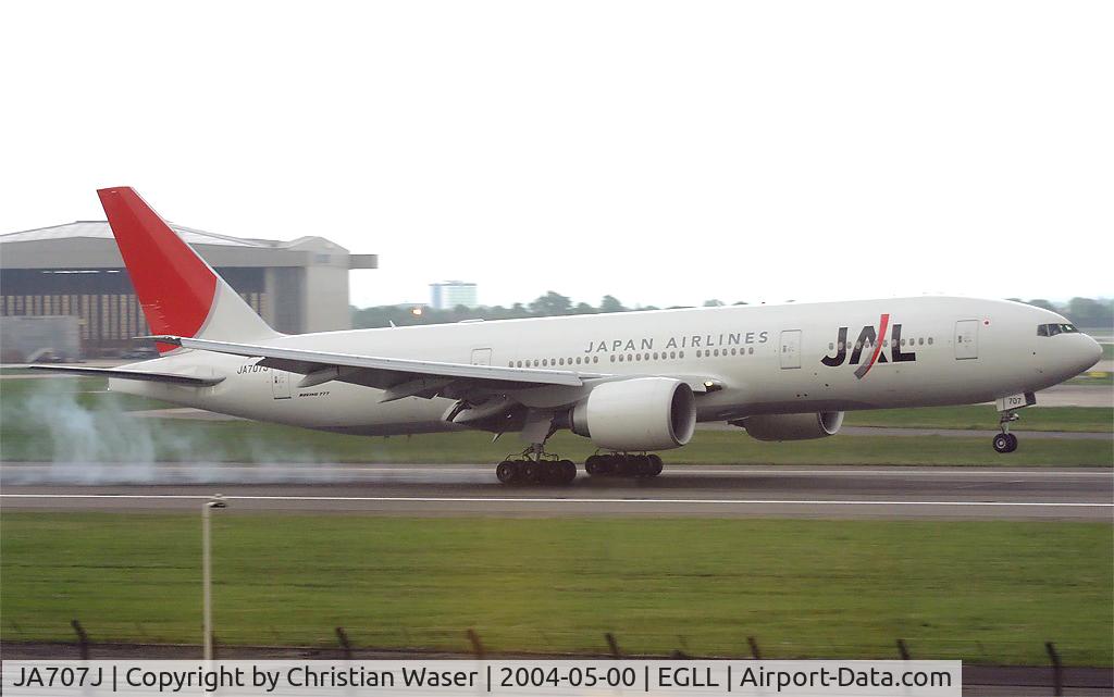 JA707J, 2004 Boeing 777-246/ER C/N 32894, Japan Airlines