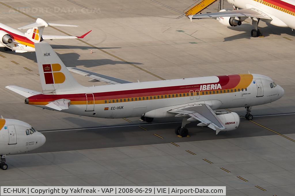 EC-HUK, 2000 Airbus A320-214 C/N 1318, Iberia Airbus 320