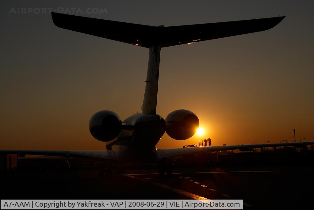 A7-AAM, 2003 Bombardier BD-700-1A10 Global Express C/N 9126, Qatar Government Globalexpress 5000