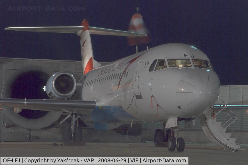 OE-LFJ, 1995 Fokker 70 (F-28-0070) C/N 11532, Austrian Arrows Fokker 70