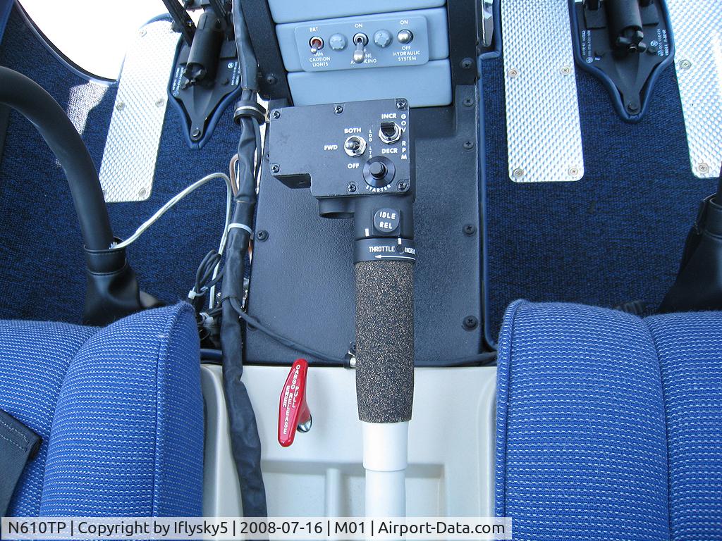 N610TP, Bell 206L-4 LongRanger IV LongRanger C/N 52374, N610TP BELL 206L-4 Cockpit study Brand new 206L right from the factory!