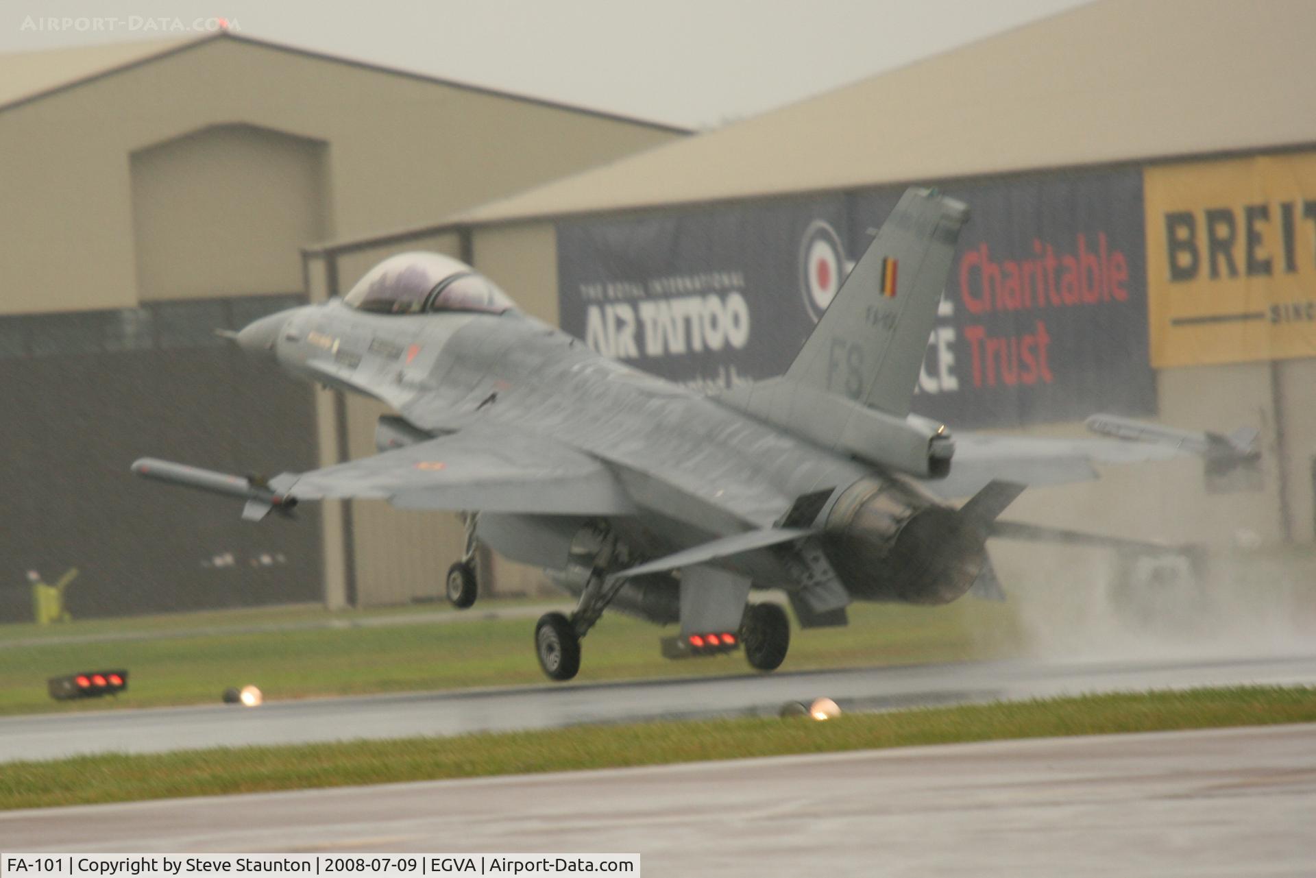 FA-101, SABCA F-16AM Fighting Falcon C/N 6H-101, Taken at the Royal International Air Tattoo 2008 during arrivals and departures (show days cancelled due to bad weather)