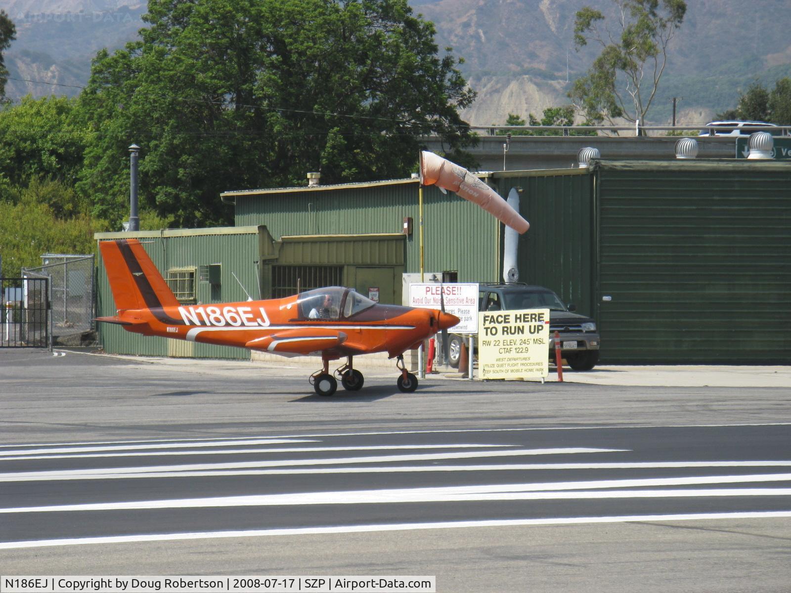 N186EJ, 1979 Pazmany PL-2 C/N 186, 1979 Jansen PAZMANY PL-2, Lycoming O-290-D2B 135 Hp, all metal construction, fixed gear, taking the active-Rwy 22