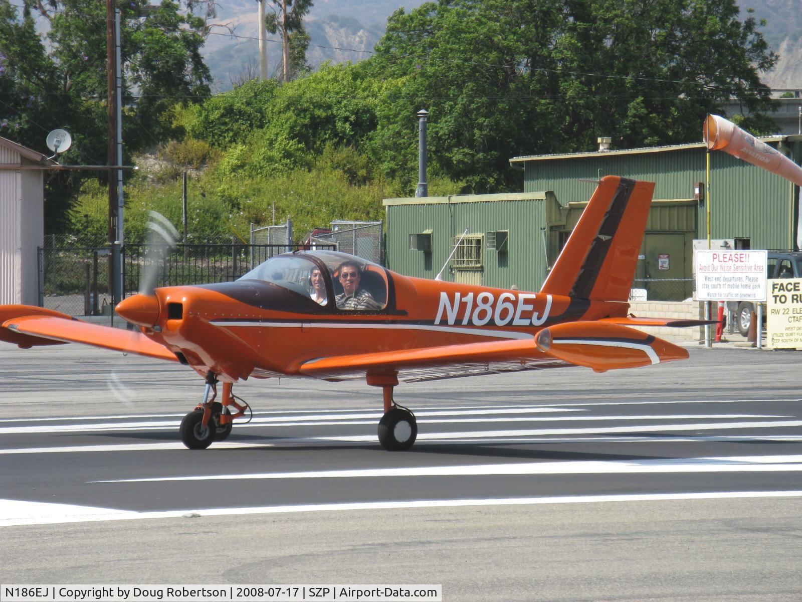 N186EJ, 1979 Pazmany PL-2 C/N 186, 1979 Jansen PAZMANY PL-2, Lycoming O-290-D2B 135 Hp, all metal construction, fixed gear, takeoff roll Rwy 22