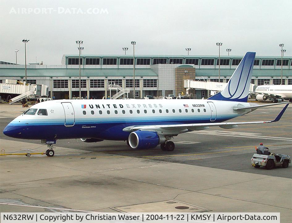 N632RW, 2004 Embraer 170SE (ERJ-170-100SE) C/N 17000050, United Express