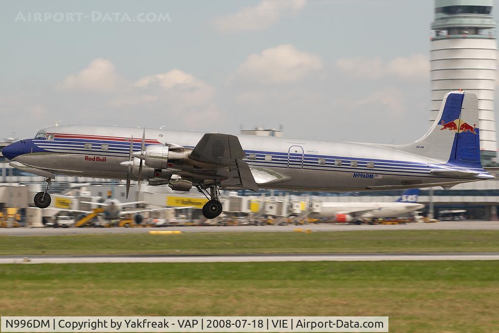 N996DM, 1958 Douglas DC-6B C/N 45563, Red Bull Douglas DC6