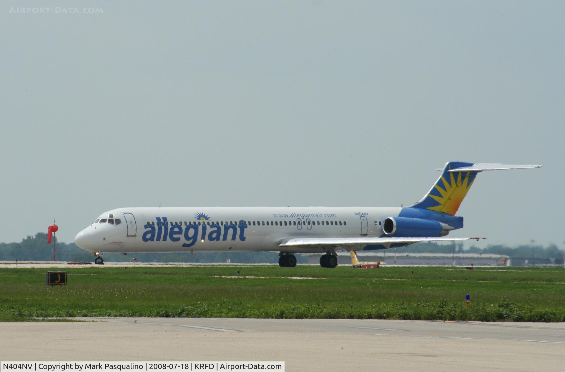 N404NV, 1989 McDonnell Douglas MD-88 C/N 49765, MD-88