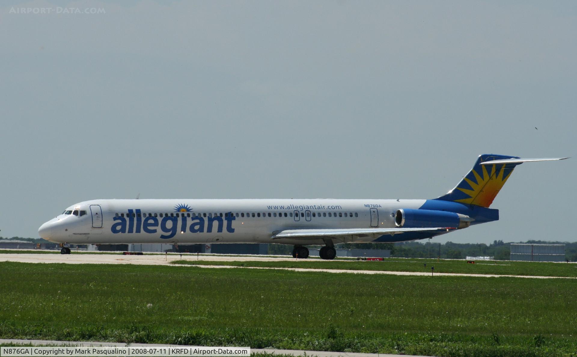 N876GA, 1995 McDonnell Douglas MD-83 (DC-9-83) C/N 53469, MD-83
