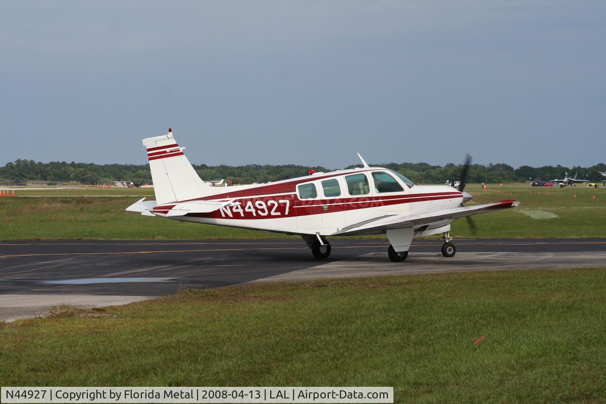 N44927, 1976 Beech A36 Bonanza 36 C/N E-913, Beech A36 Bonanza