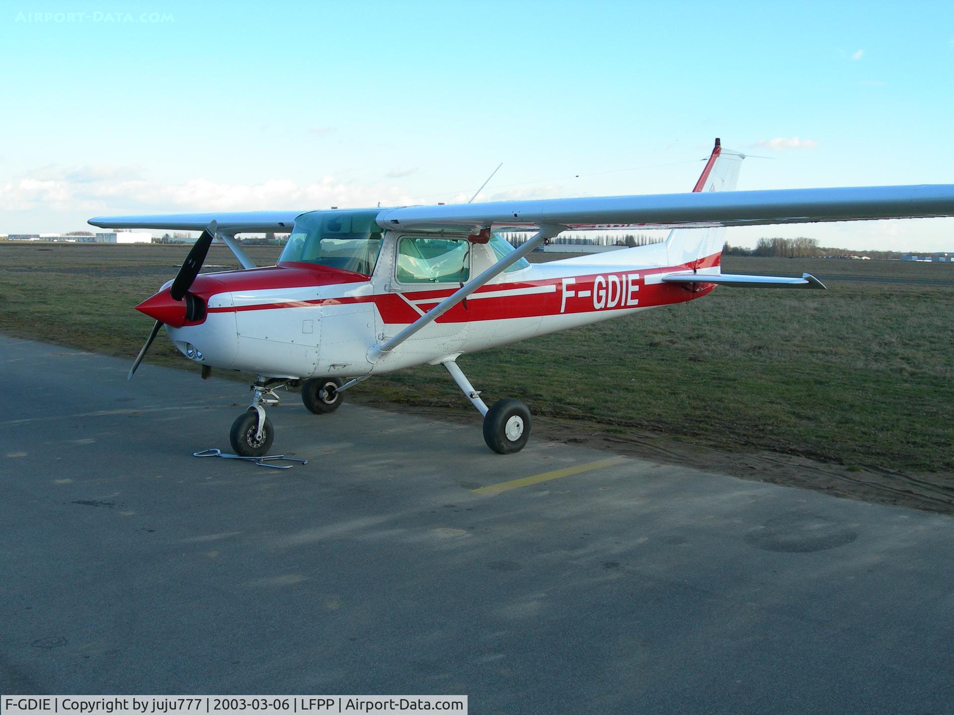 F-GDIE, Reims F152 C/N 1898, use by Air France aéroclub