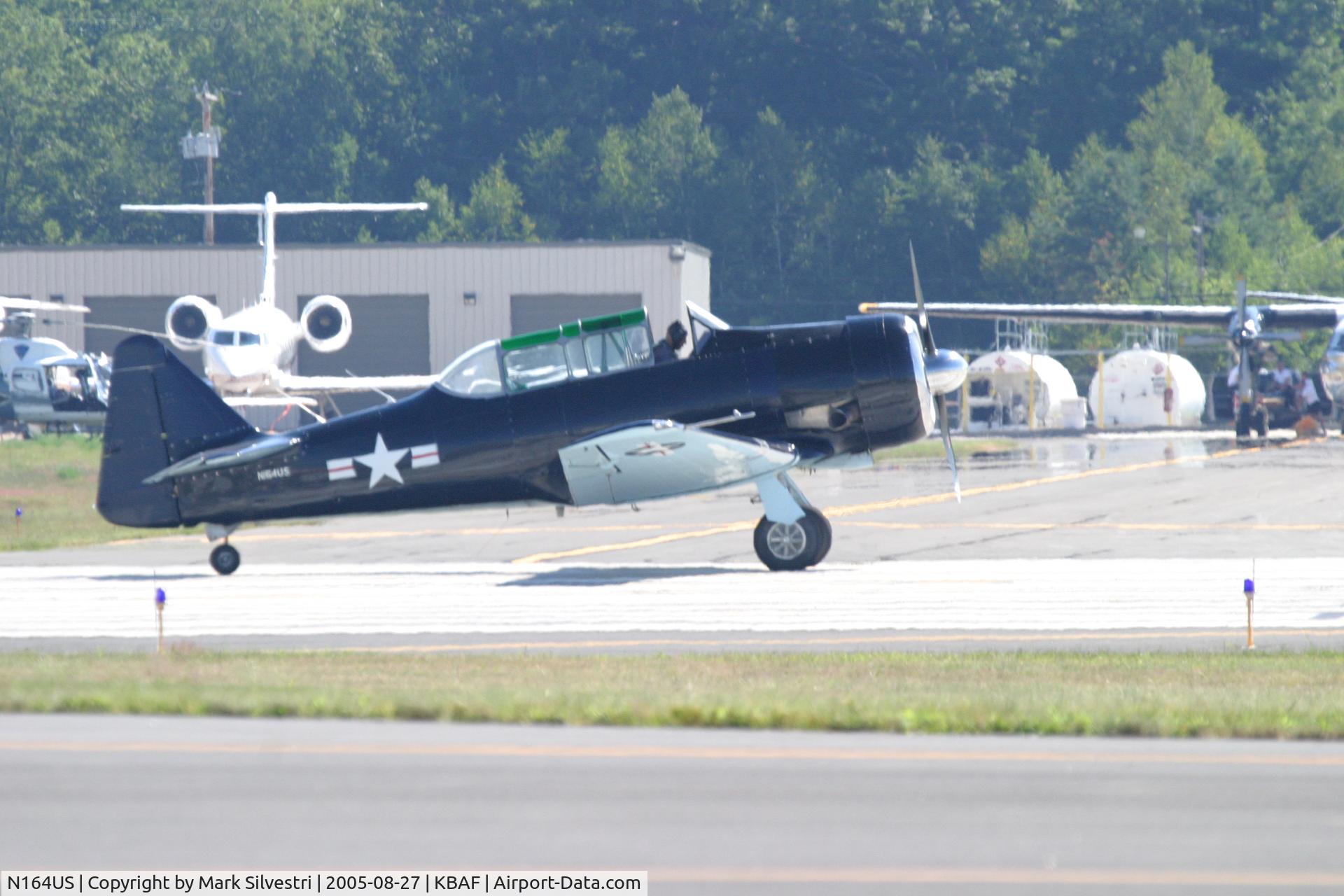 N164US, 1944 North American AT-6F C/N 44-81687-A, Barnes 2005