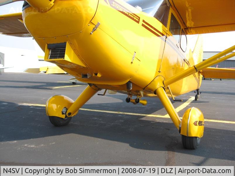 N4SV, 1948 Stinson 108-3 Voyager C/N 108-4727, Belly equipment, including dual venturis.