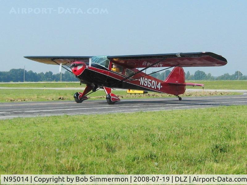 N95014, 1946 Taylorcraft BC12-D C/N 9414, Departing Delaware, OH