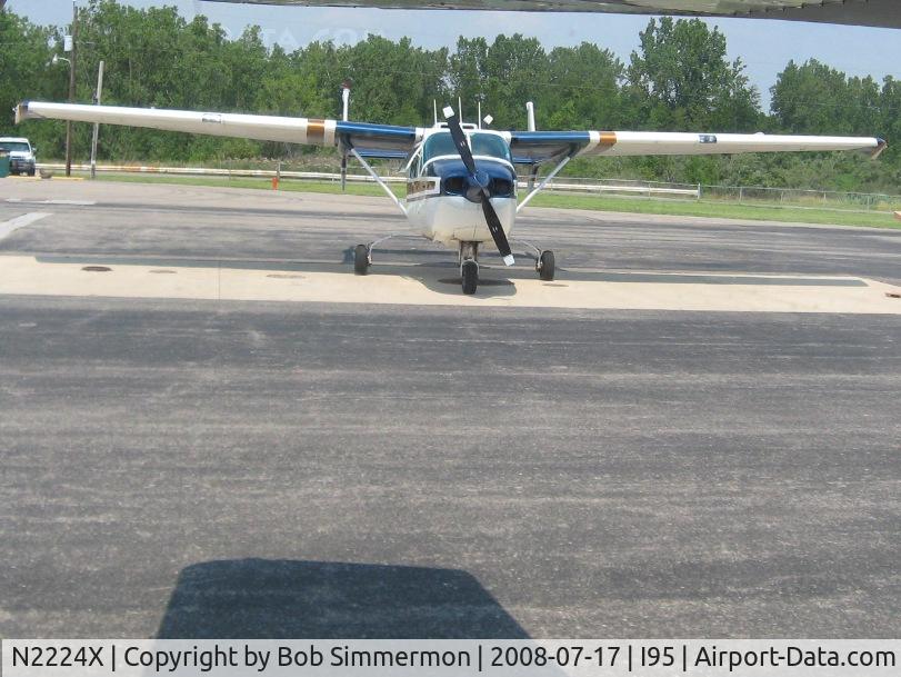 N2224X, 1965 Cessna 337 Super Skymaster C/N 337-0124, On the ramp at Kenton, OH