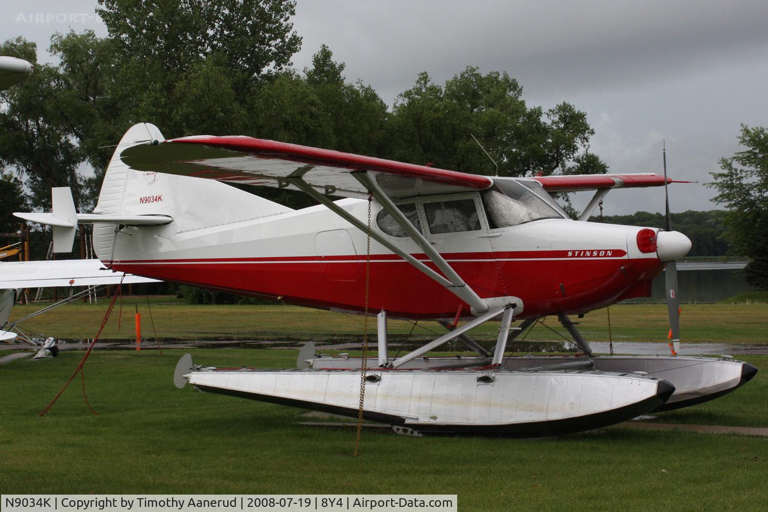 N9034K, 1947 Stinson 108-1 Voyager C/N 108-2034, Tied down at Surfside Seaplane Base.