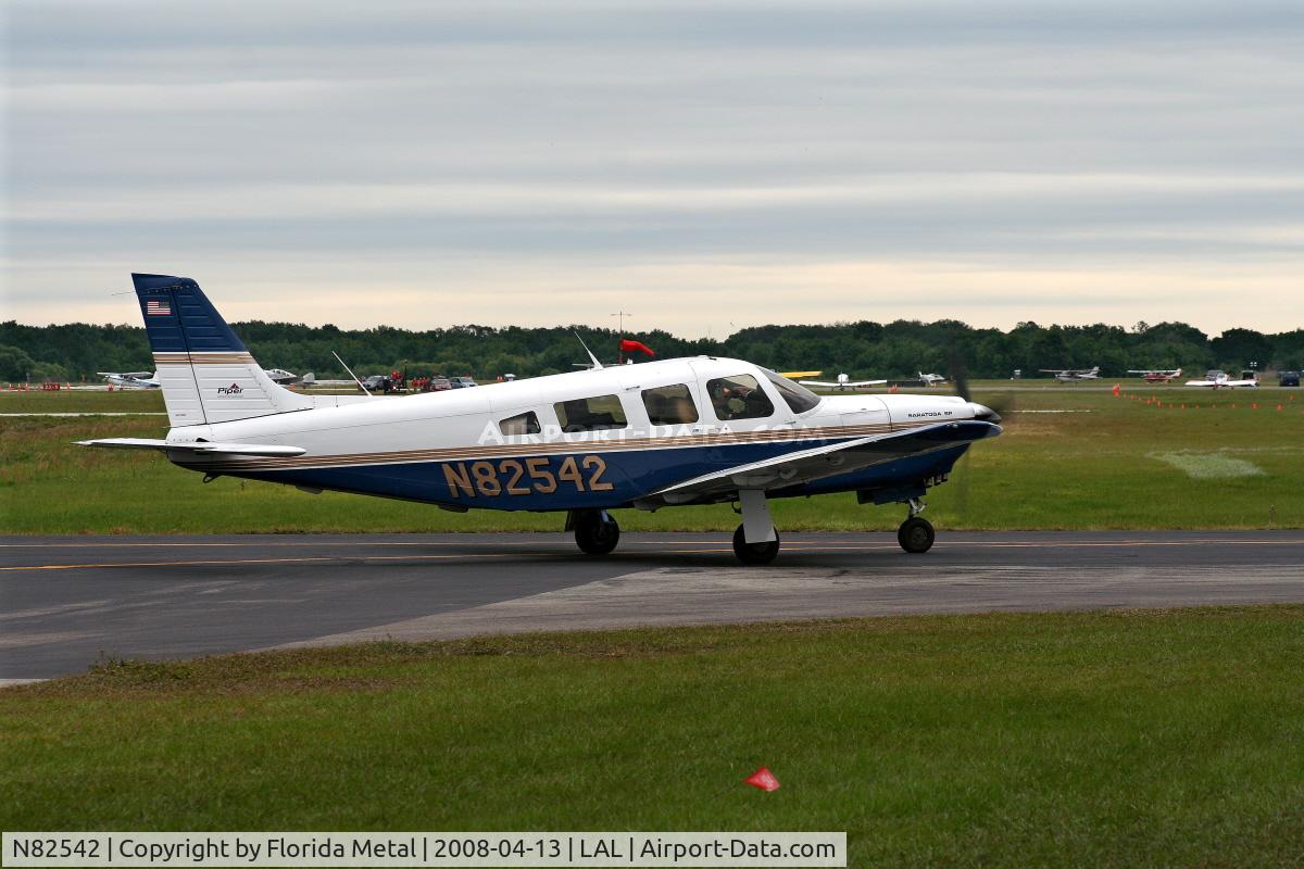 N82542, 1982 Piper PA-32R-301 C/N 32R-8213059, Piper PA-32-301