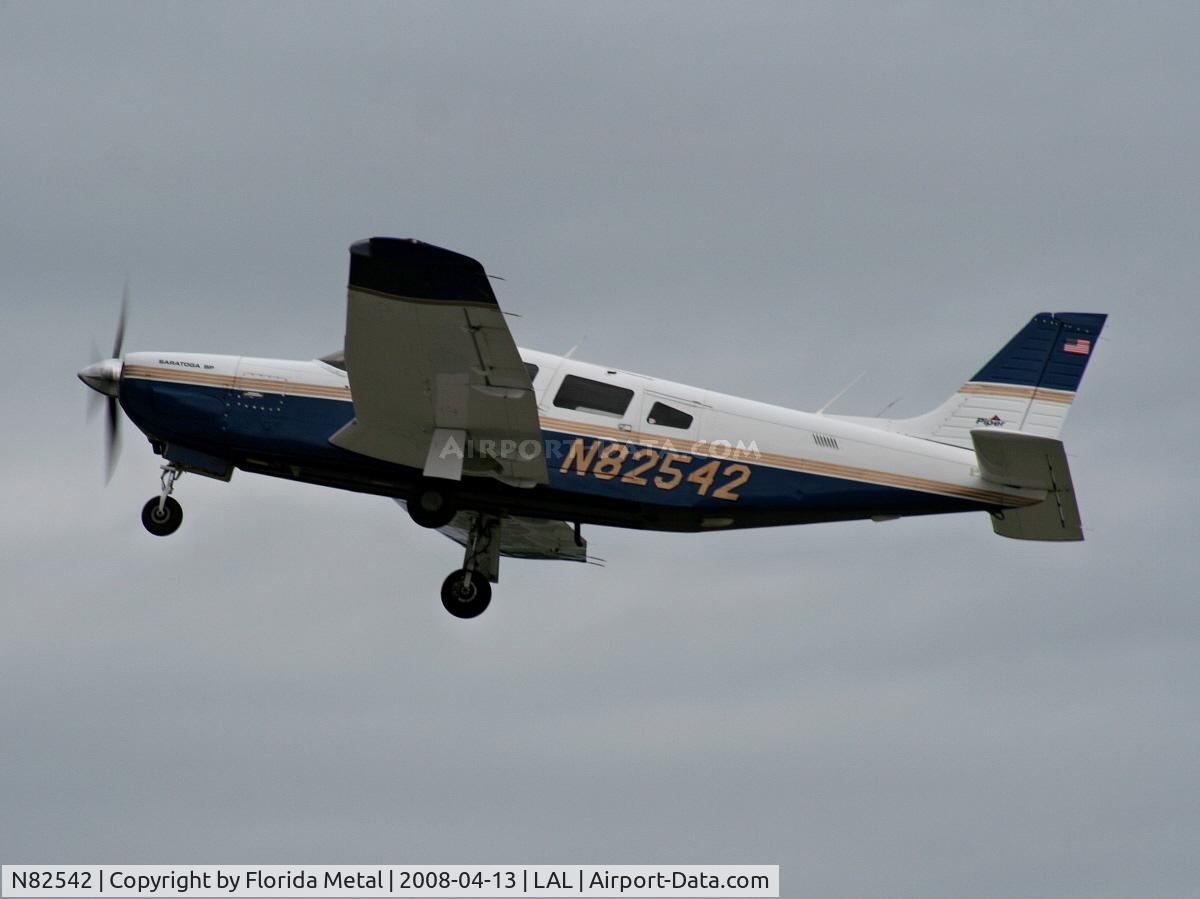 N82542, 1982 Piper PA-32R-301 C/N 32R-8213059, Piper PA-32-301