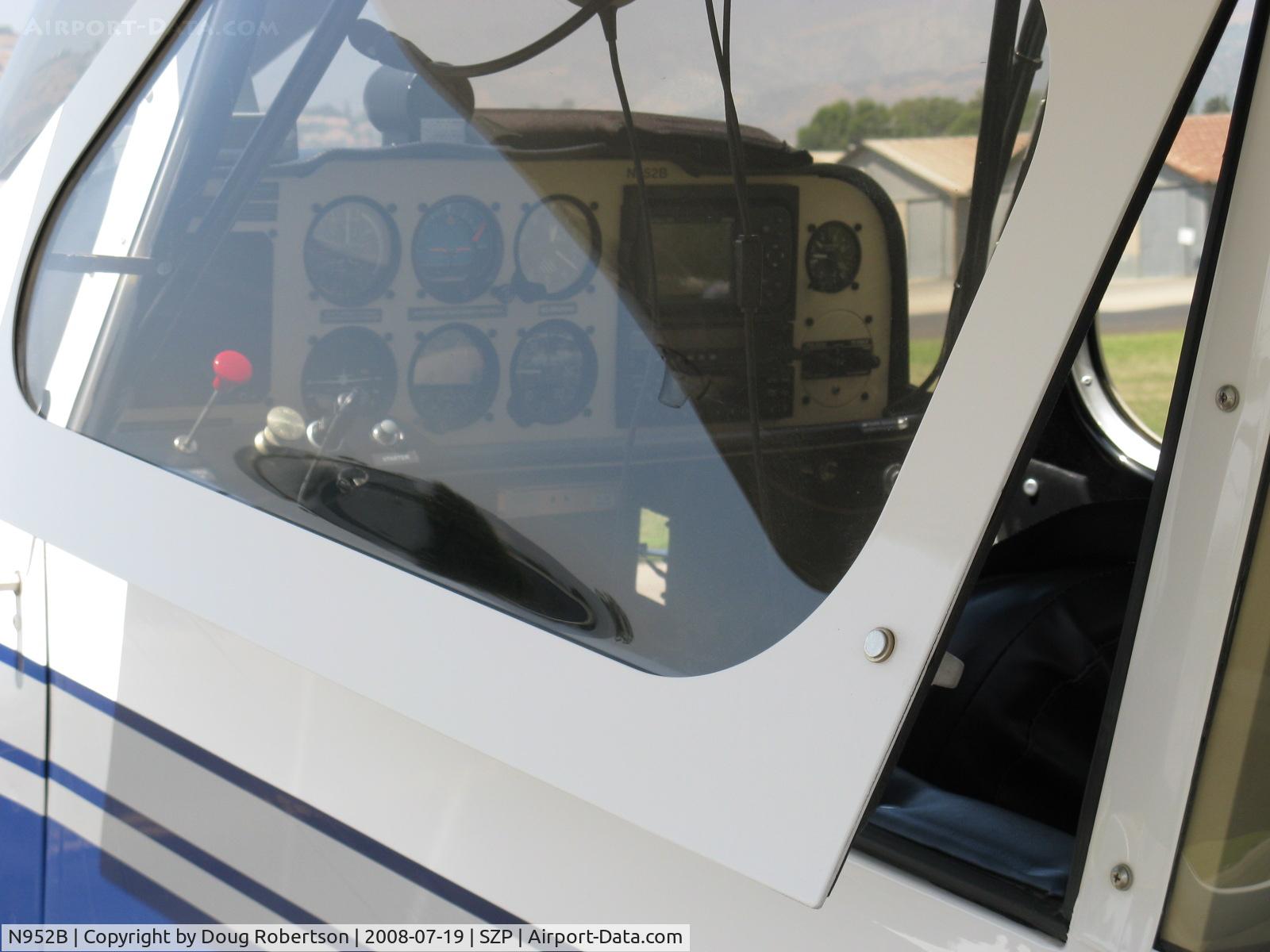 N952B, 2006 American Champion 7GCBC C/N 1408-2006, 2006 American Champion 7GCBC High Country Explorer, Superior O-360-A3-A2 180 Hp, panel