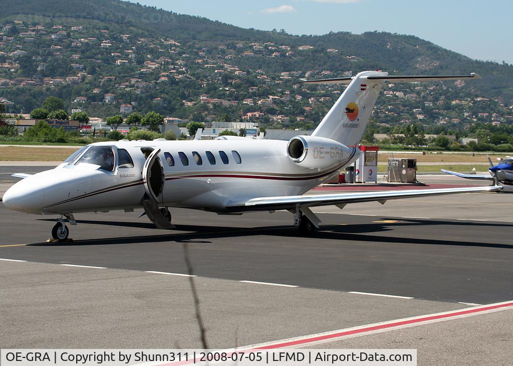 OE-GRA, 2006 Cessna 525B CitationJet CJ3 C/N 525B-0135, Waiting a new flight...