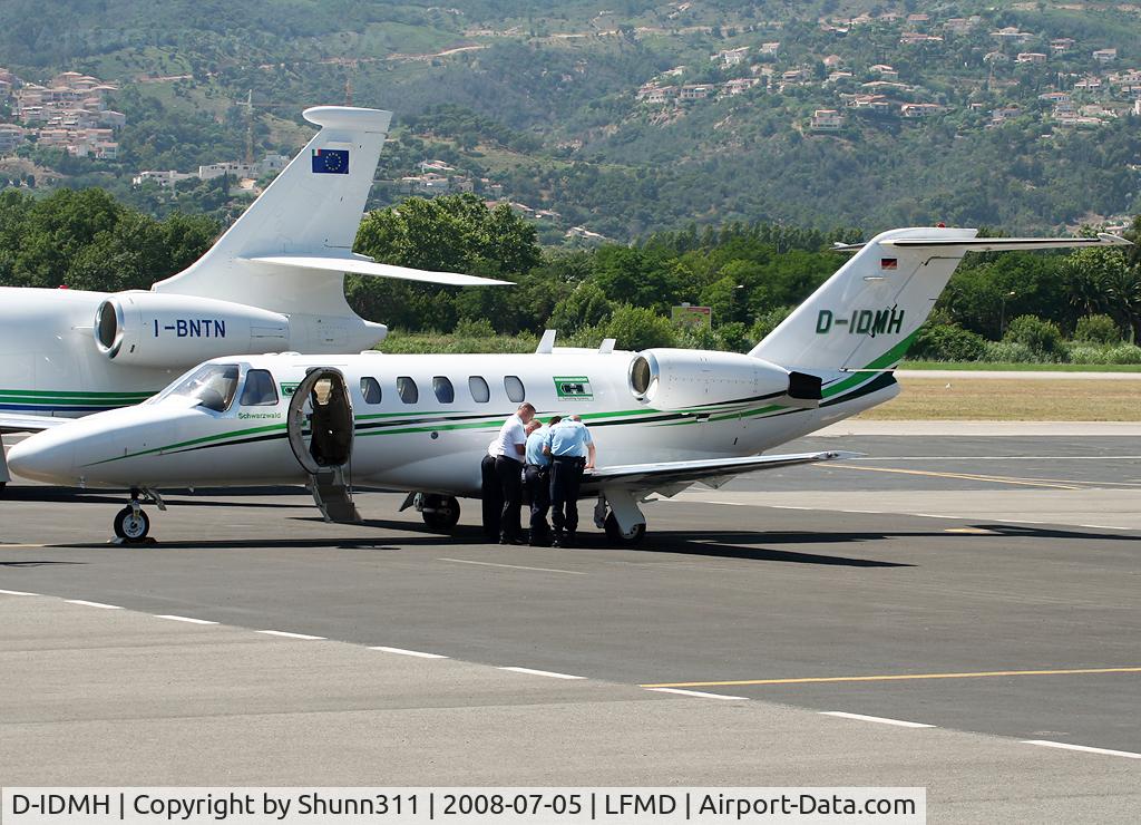 D-IDMH, 2003 Cessna 525A CitationJet CJ2 C/N 525A-0174, Preparing a new flight...