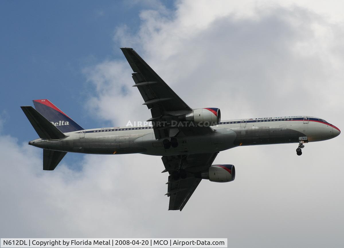 N612DL, 1985 Boeing 757-232 C/N 22819, Delta 757 in old colors arriving from SLC