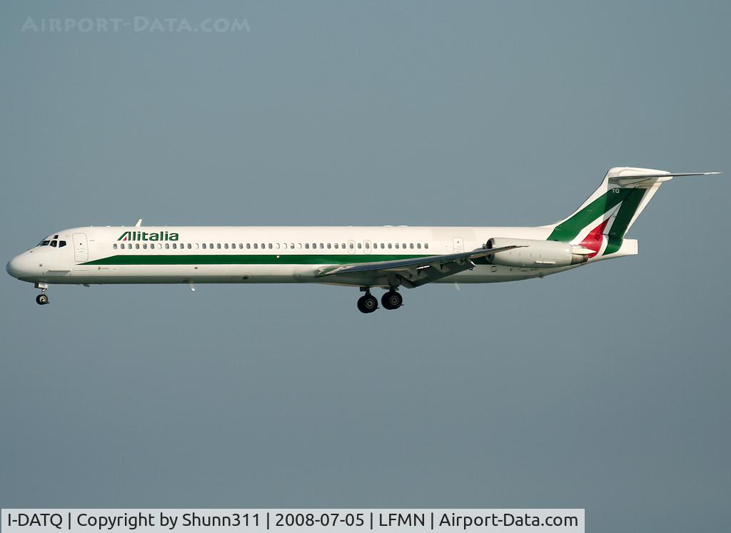 I-DATQ, 1995 McDonnell Douglas MD-82 (DC-9-82) C/N 53233, Landing rwy 05L with new c/s...