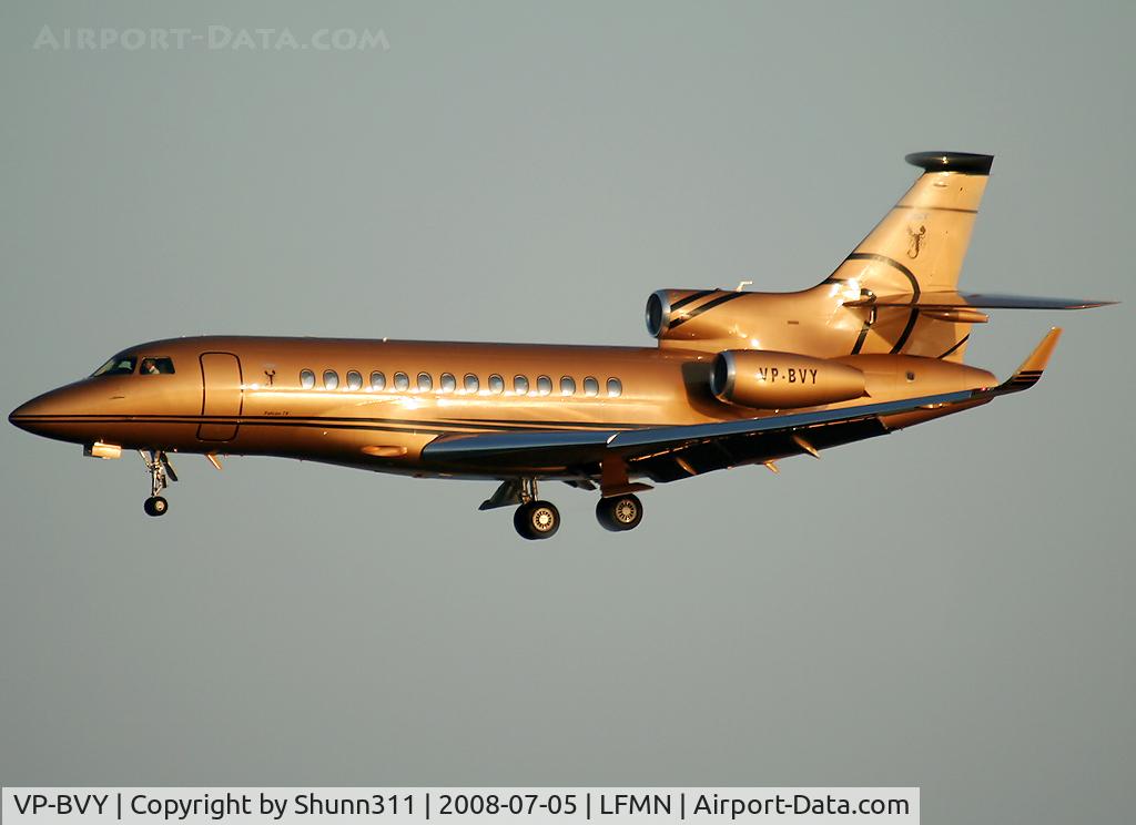 VP-BVY, 2007 Dassault Falcon 7X C/N 009, Landing rwy 05L... Beautiful c/s !