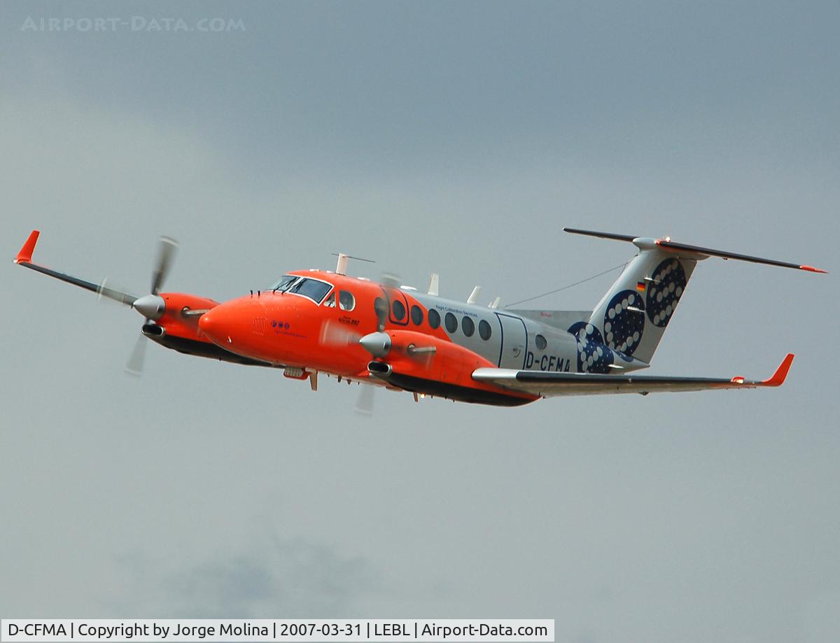D-CFMA, 1993 Beech Super King Air 350 C/N FL-76, Calibrating ILS RWY 25L of LEBL.
