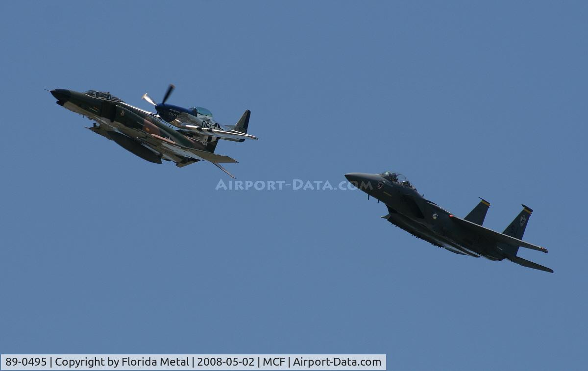89-0495, 1989 McDonnell Douglas F-15E Strike Eagle C/N 1142/E117, F-15 heritage flight with F-4 and P-51