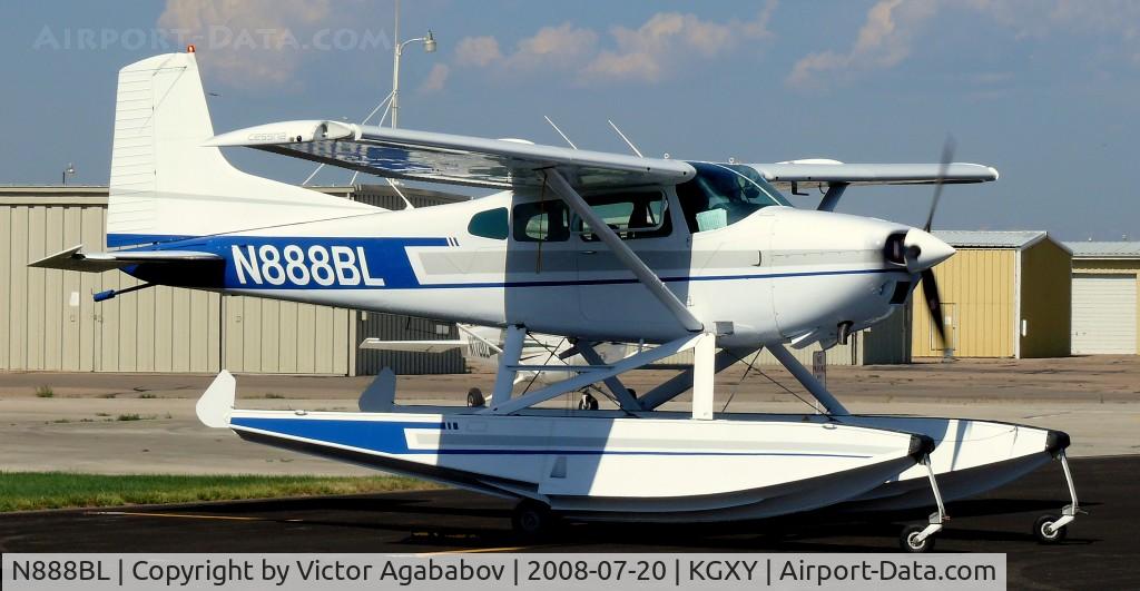 N888BL, 1977 Cessna A185F Skywagon 185 C/N 18503257, At Greeley