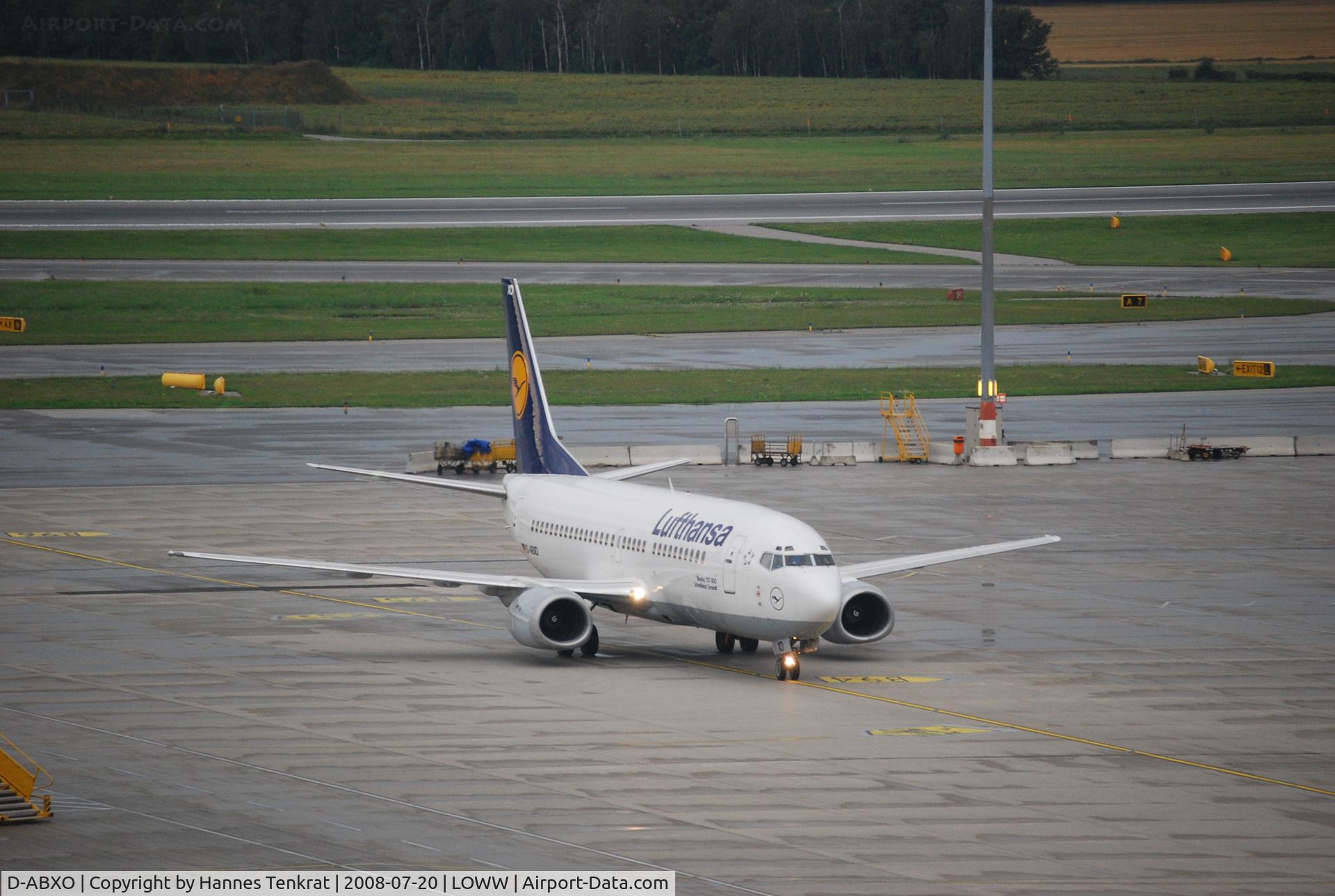 D-ABXO, 1987 Boeing 737-330 C/N 23873, ...
