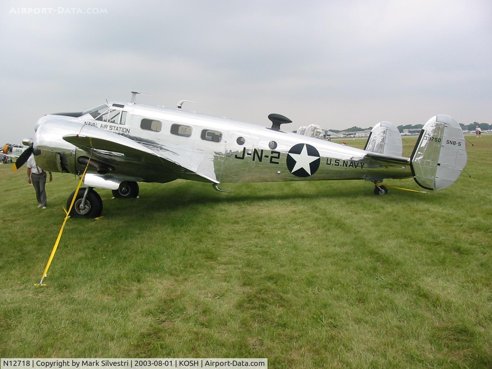 N12718, 1942 Beech UC-45J Expeditor C/N 39750, Oshkosh 2003