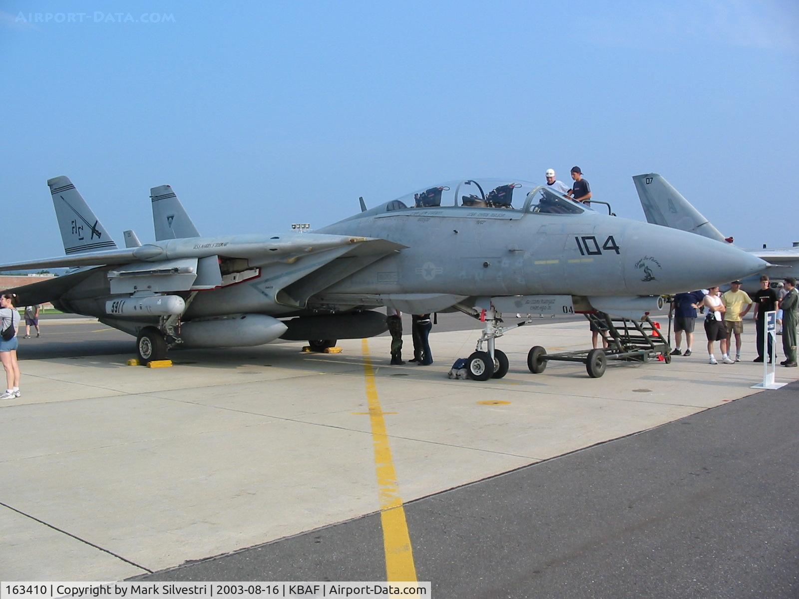 163410, Grumman F-14B Tomcat C/N 594, Westfield, MA 2003