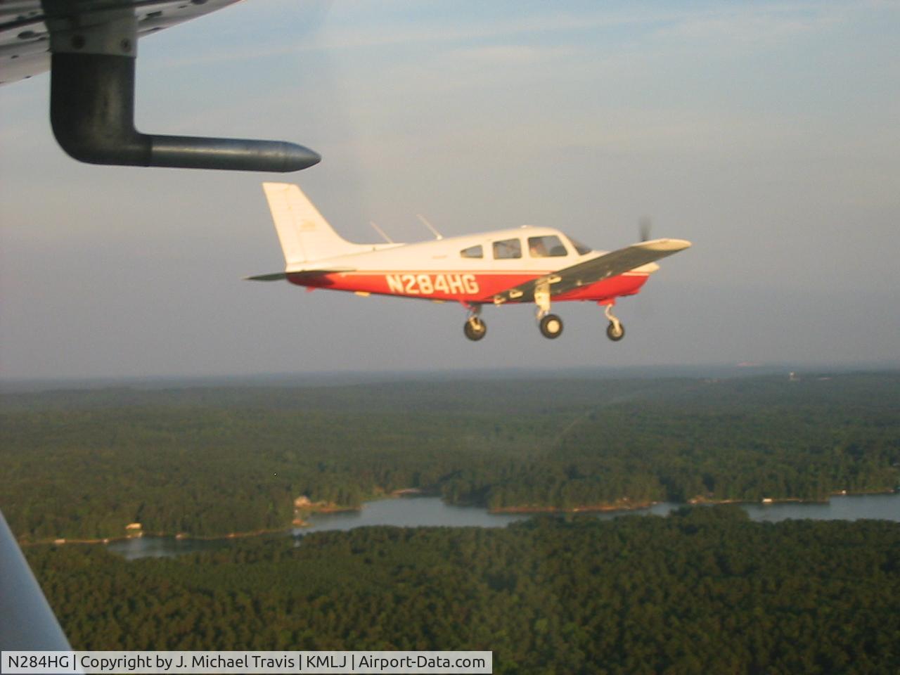 N284HG, 1995 Piper PA-28-161 C/N 2842009, Good times with N284HG.  Formation flight over KMLJ.